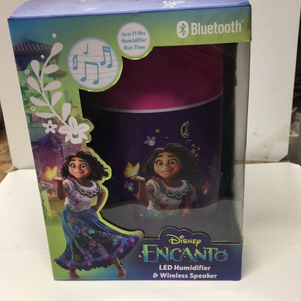 Disney Encanto LED Humidifier & Wireless Speaker New